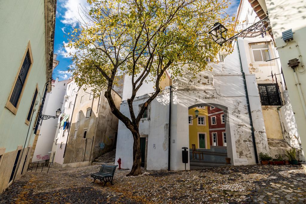 Little Duplex In Alfama Apartment Lisbon Exterior photo
